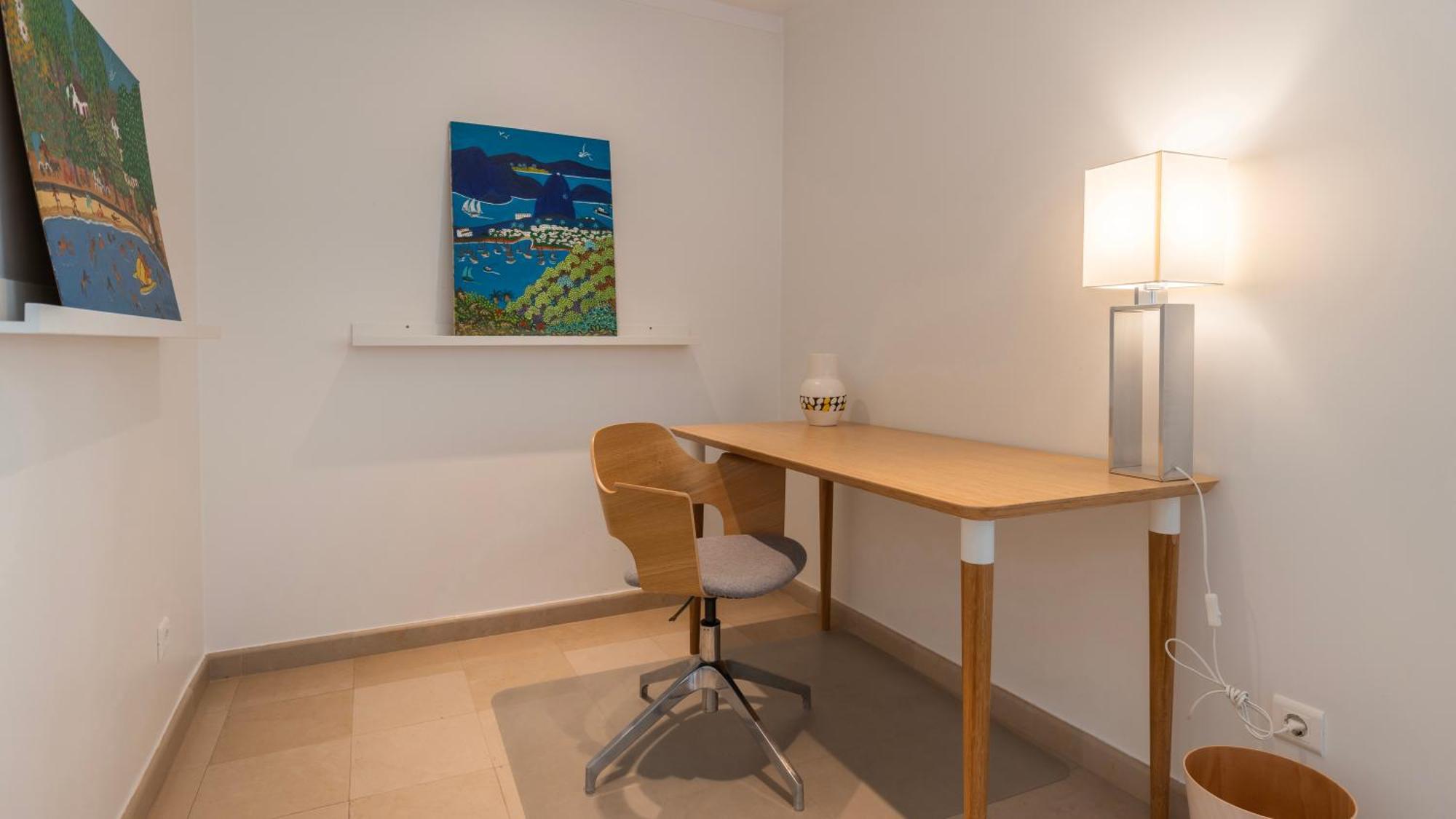 Appartement Stylish With Parking By Lovelystay