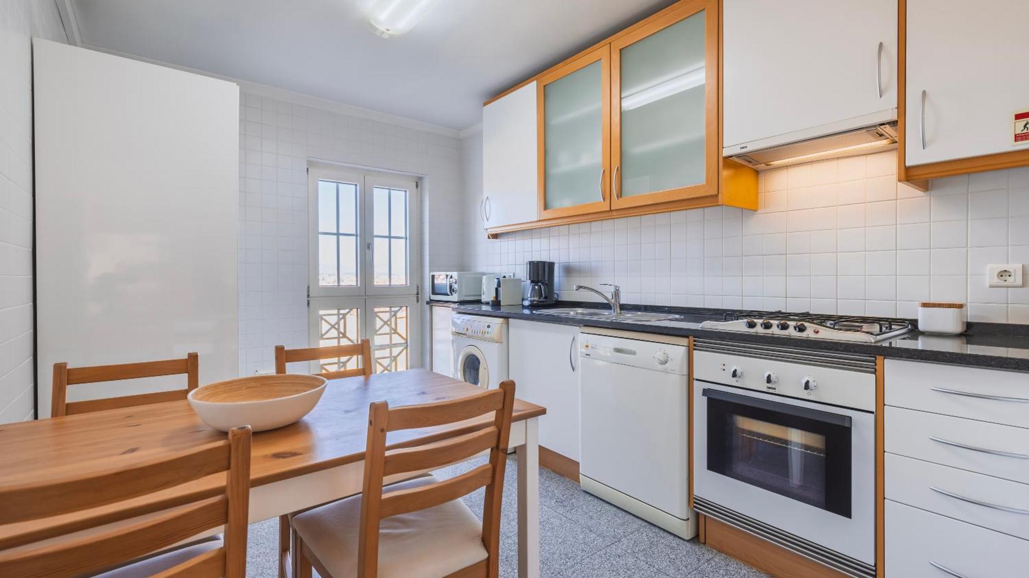 Appartement Stylish With Parking By Lovelystay