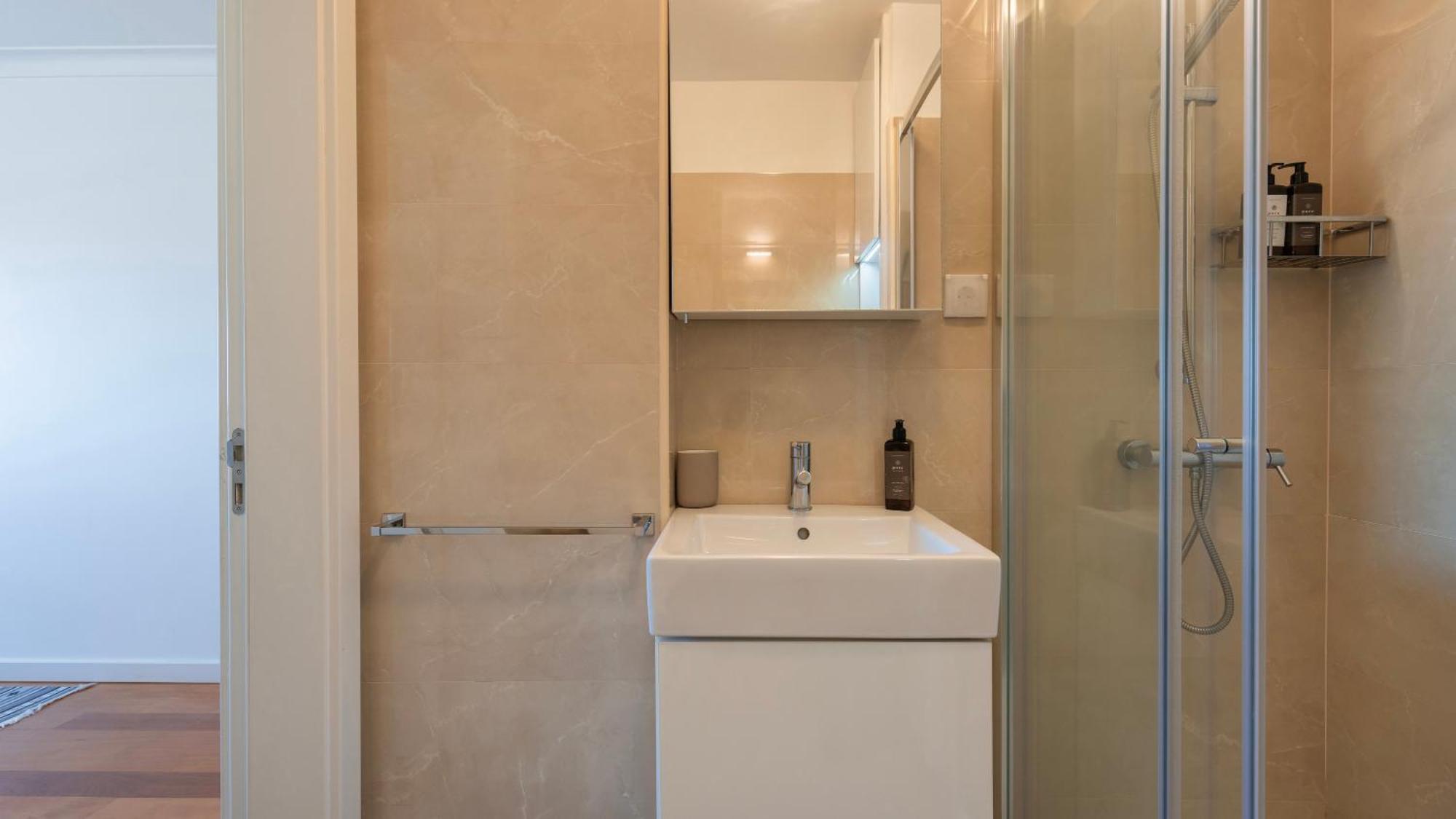 Stylish With Parking By Lovelystay Appartement Lissabon