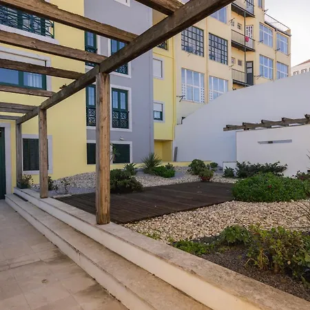 Stylish Apartment With Parking By Lovelystay Lisbon Exterior photo