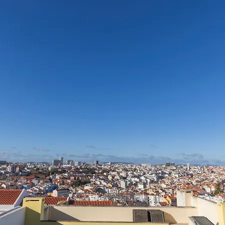 Stylish Apartment With Parking By Lovelystay Lisbon Exterior photo