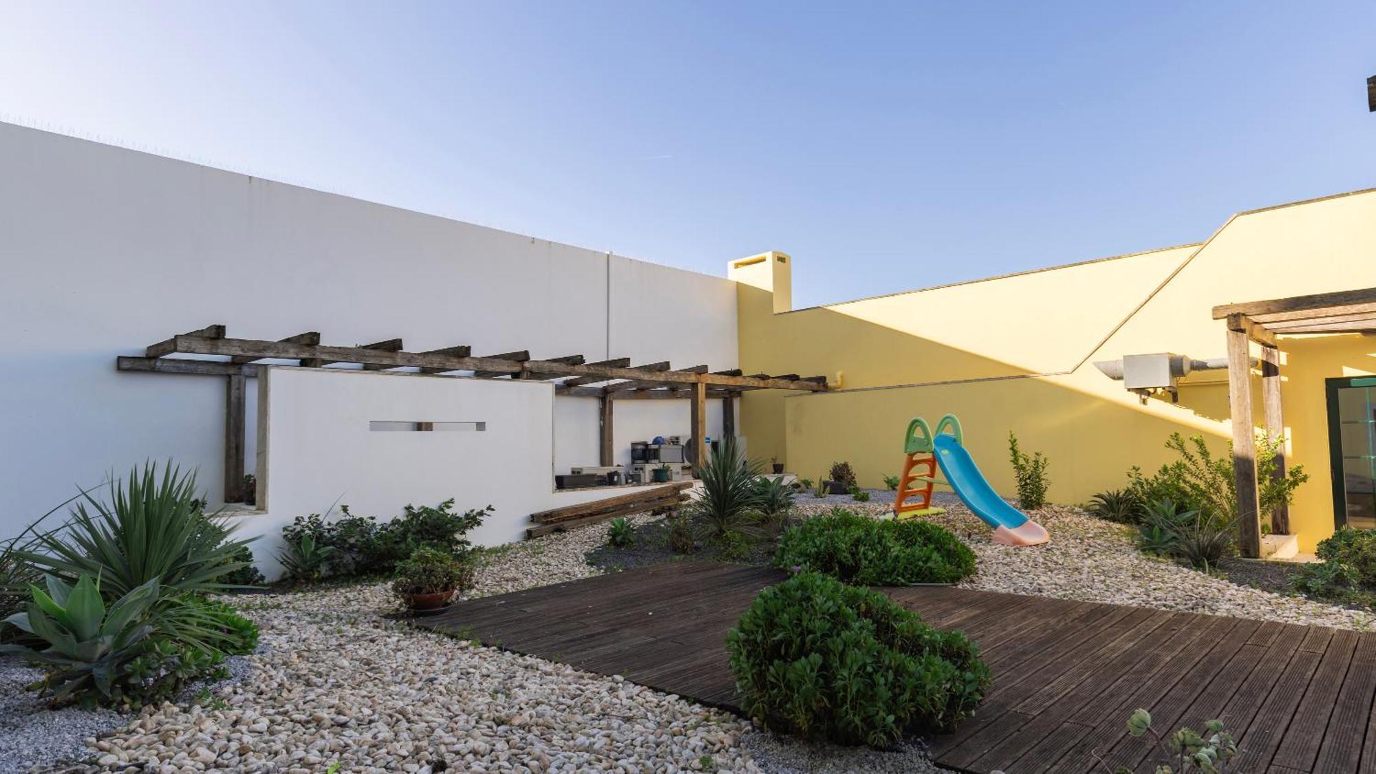 Stylish With Parking By Lovelystay Lisbon